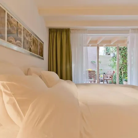 Apartment Beautiful Designed Ap.+bikes+garden